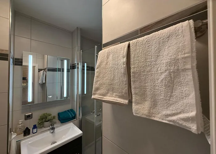 Apartment Vivien In Für 3 Personen - Neu&hochwertig Ausgestattet *