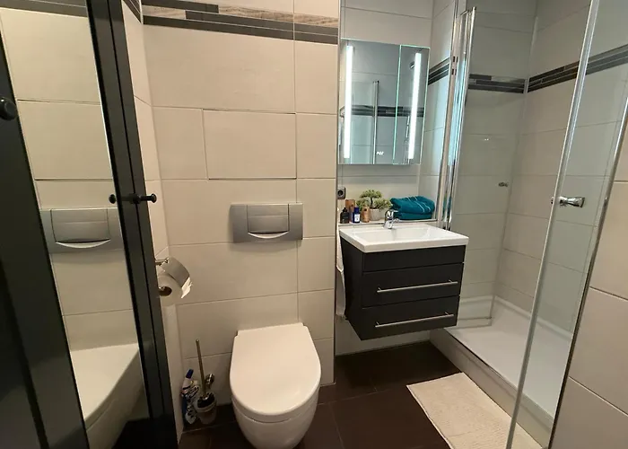 Vivien In Für 3 Personen - Neu&hochwertig Ausgestattet Apartment *